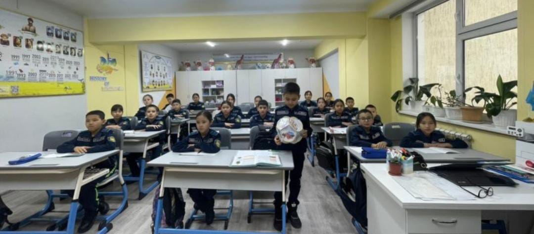 Дос болайық тәрбие сағаты өтті