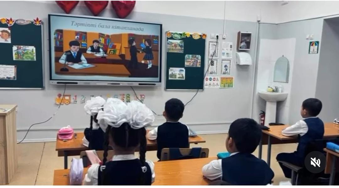 Тәртпіпті бала - арлы бала сынып сағаттары өтілді